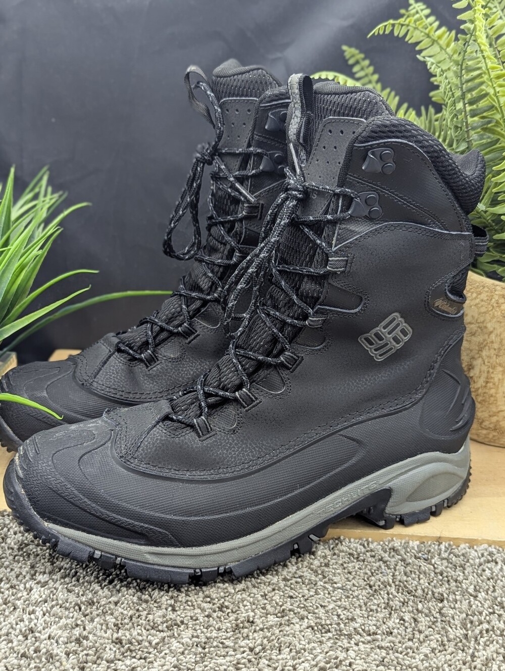 Columbia Bugaboot Plus IV Omni-Heat Mens Size 12 Hiking Winter Boots